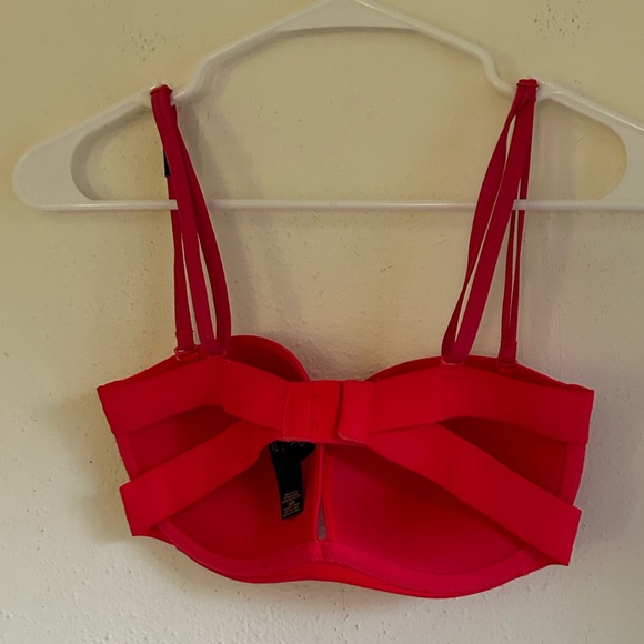 NWT Victoria’s Secret Hot Coral Pink Lace Very Sexy Strapless Bra 32 D - Picture 4 of 8